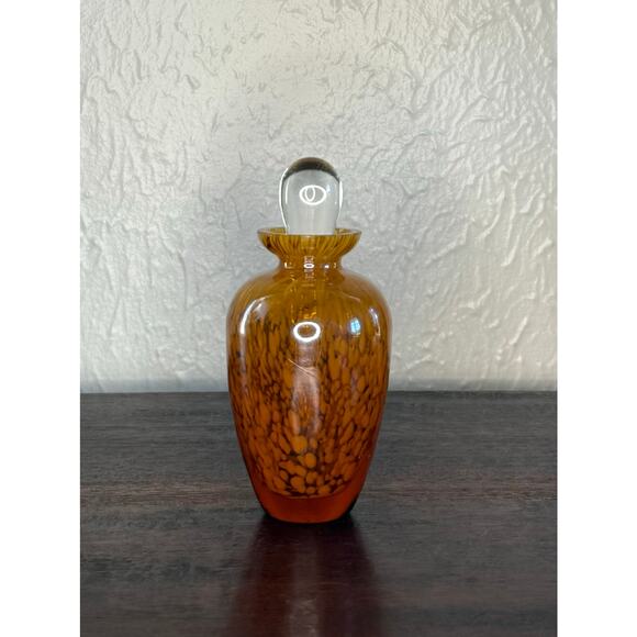Amber Art Glass Perfume Bottle 1980s Vanity Decor - Picture 3 of 6
